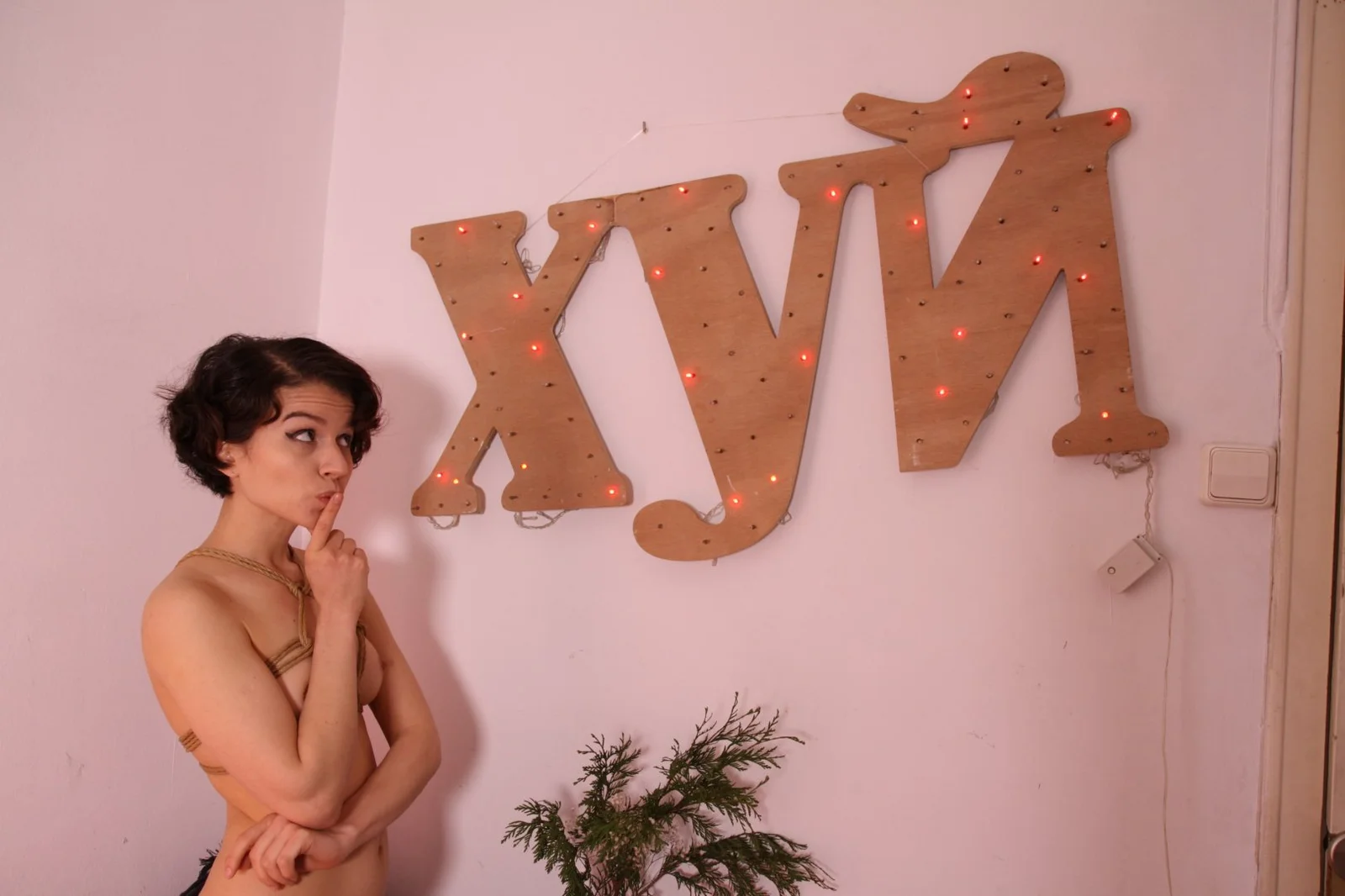 Ersties Crush: Vicky Image 10