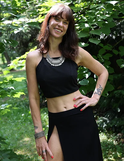 Amber R