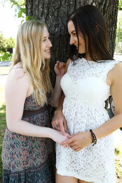 Tindra & Satine: A Ray of Sunshine! Image 1
