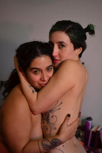 Lina, Carmen & Elara Image 6