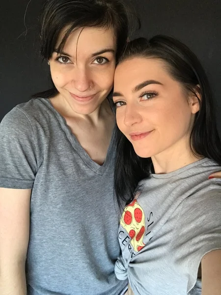 Domino & Missy Image 1