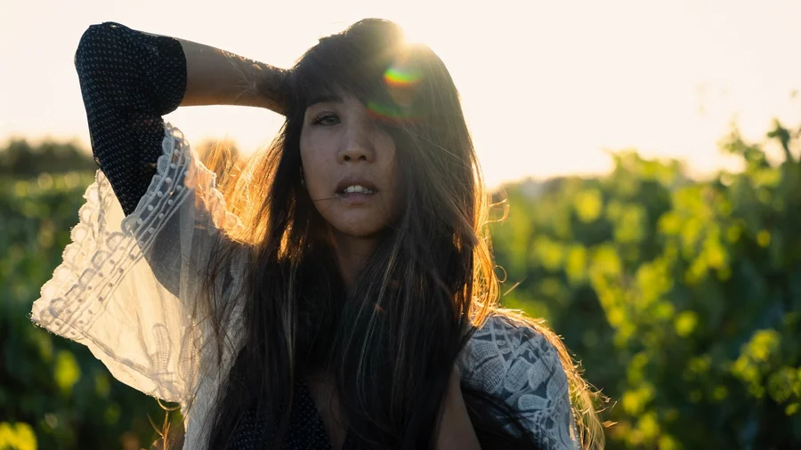 Daring Kiara Image 1