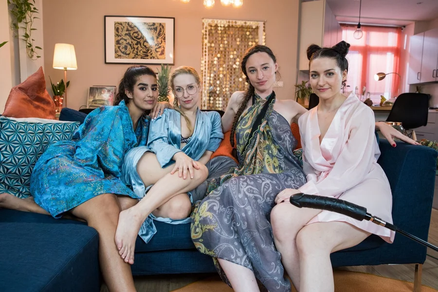 Fucking Machine Foursome Image 1