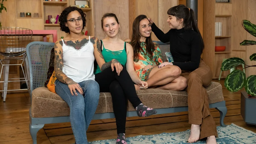 Mikcha, Mira, Ana B & Domino Image 1