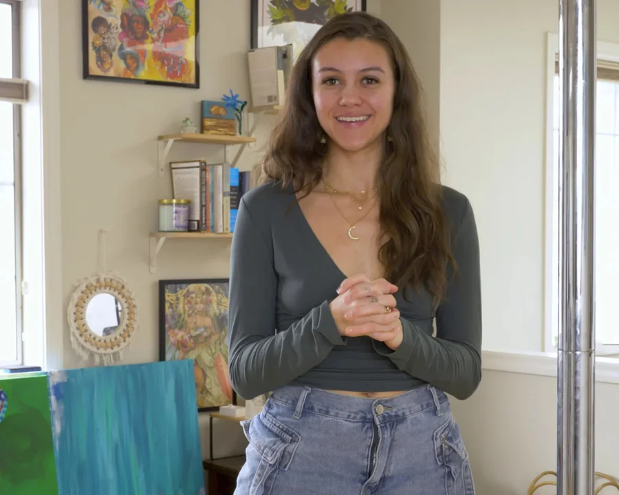 Ella M Image 1